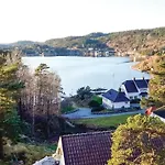 1 Bedroom Beach Front Home In Tvedestrand Holiday home Tvedestrand