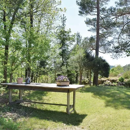 1 Bedroom Awesome In